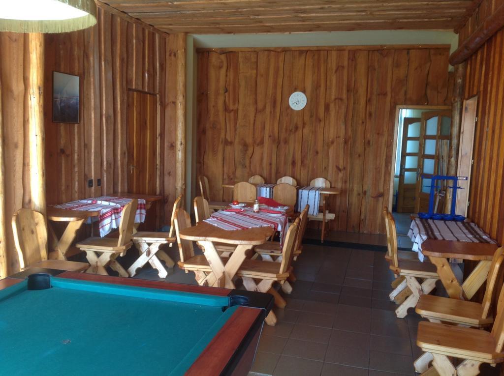 Club Torony Hotel Exterior photo